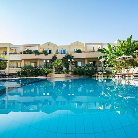 Helios Apartments カト・ダラトソ エクステリア 写真