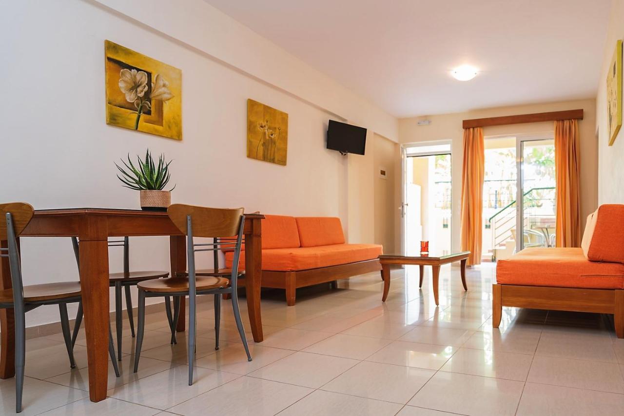 Helios Apartments カト・ダラトソ 部屋 写真